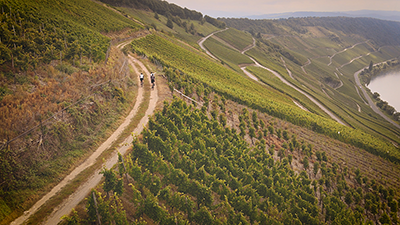 ERWIN SIKKENS RIDES GRAVEL TRIBUTE TOUR ON THE MOSELLE RIVER